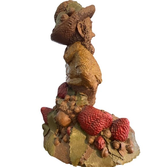 Vintage Tom Clark Shorty Gnome Sculptural Figurine Strawberries 1984 Number 69 - Picture 6 of 6
